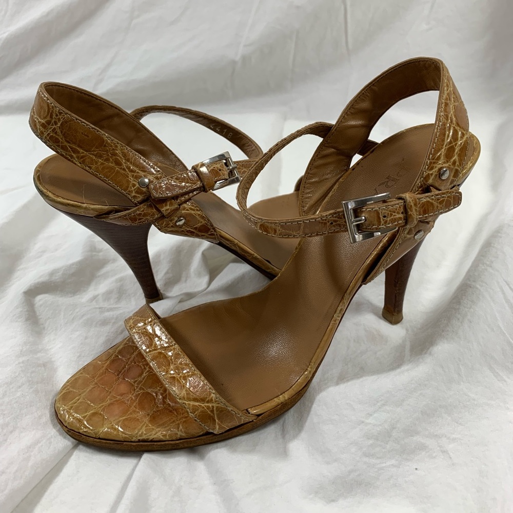 Nice genuine women PRADA honey tan alligator sandals heels 37.5 7.5 US